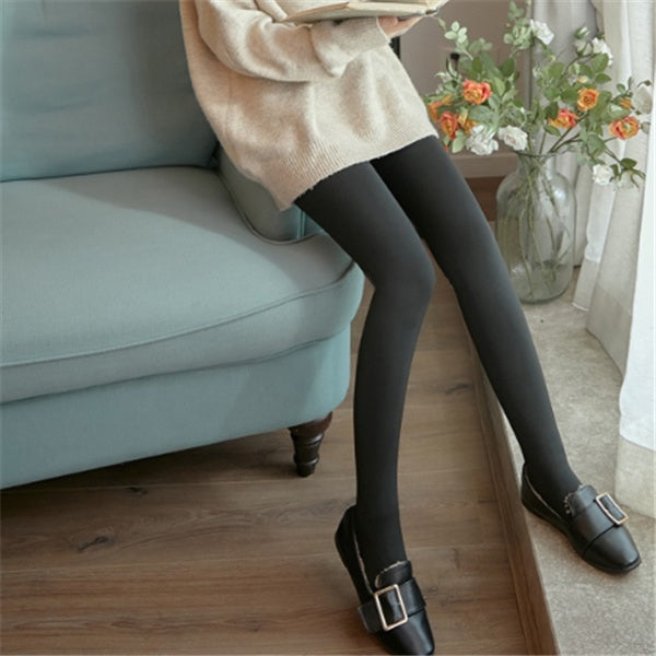 Warm leggings in a simple, comfortable design by My Store