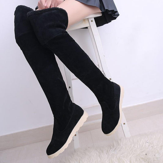 New style over-knee warm fur snow boots in black, side view