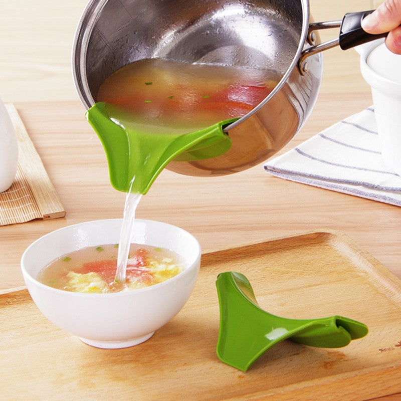 Silicone soup funnel kitchen gadget for neatly transferring liquids and soups