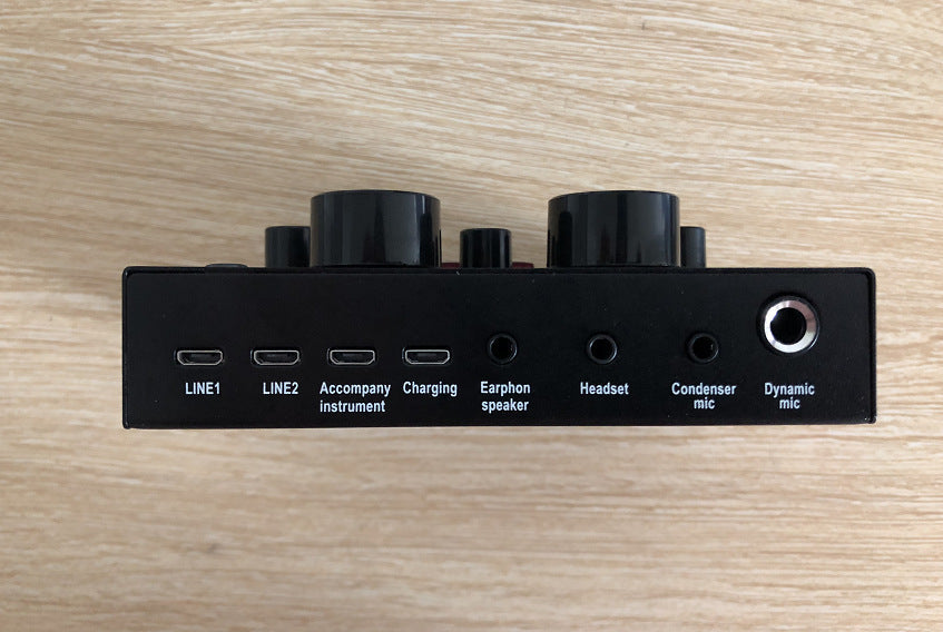 V8 universal mobile computer sound card with audio controls and microphone connections