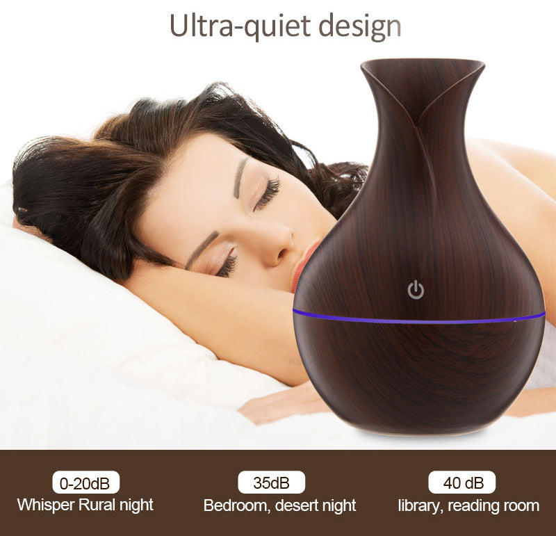 Vase humidifier with elegant decorative design, white finish