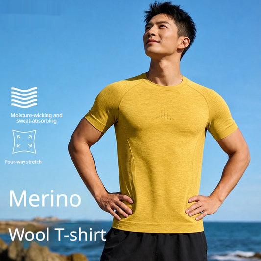 Men's breathable quick-drying outdoor top by My Store, lightweight design with short sleeves and crew neck