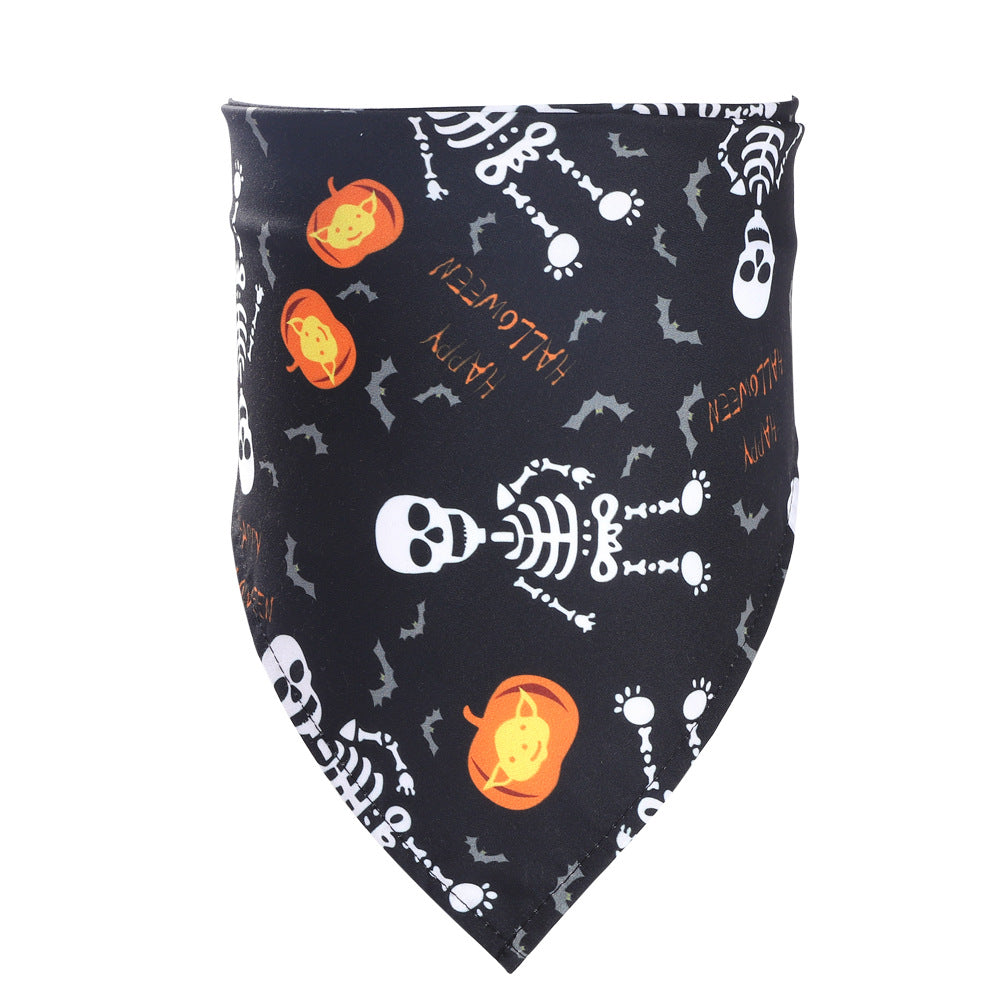 Halloween pet saliva towel by My Store with festive design for wiping dogs’ and cats’ mouths