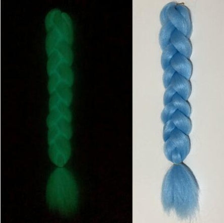 Star Fashion luminous braid hair extension in shimmering detail