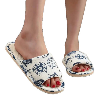 Women's non-slip house slippers in soft indoor footwear design