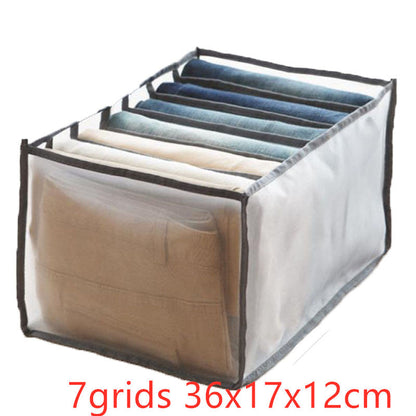 Underwear storage box made of non-woven fabric with divided compartments