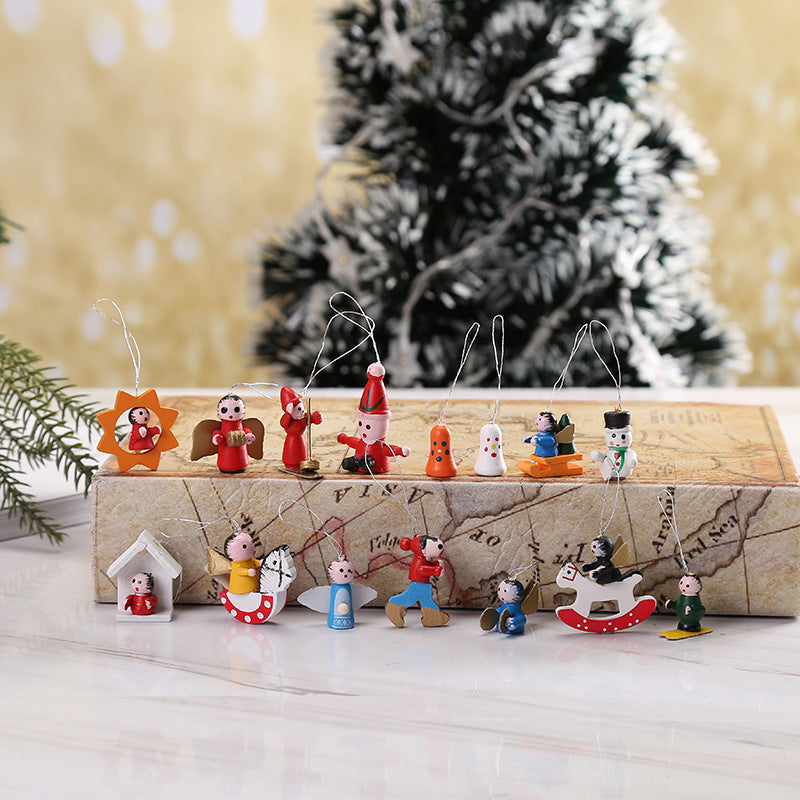 Wooden Christmas decoration small pendant in festive holiday design by My Store