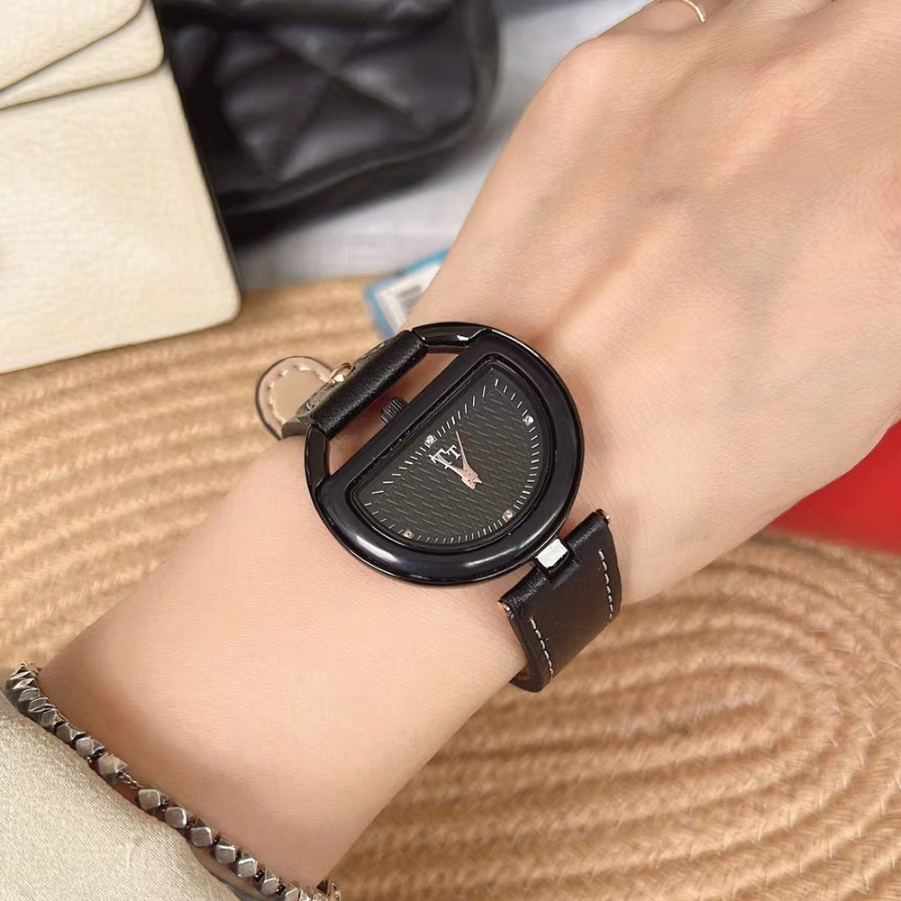 Women's simple elegant watch with genuine leather strap by My Store