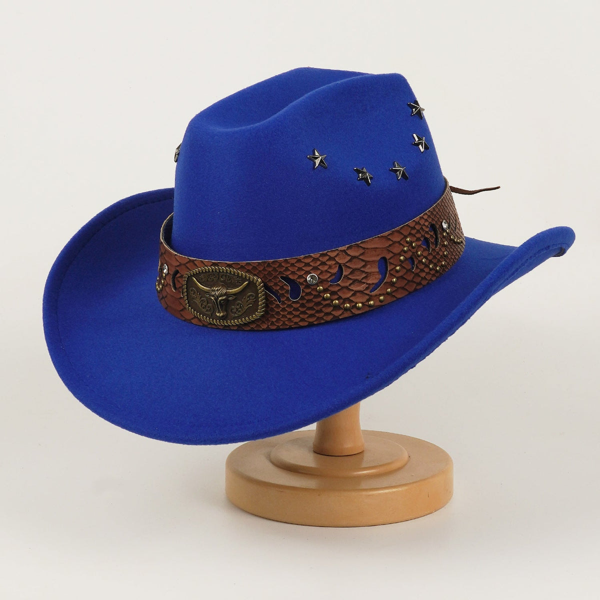 European American style star-studded leather jazz cap in a classic black design