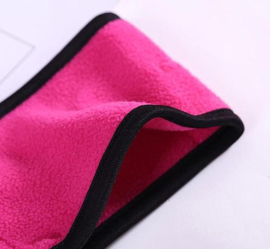 Wireless Bluetooth-compatible outdoor fitness yoga headband, black athletic design.