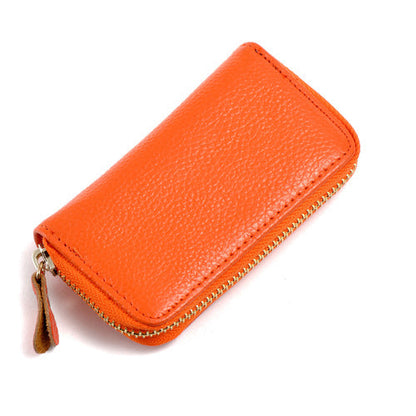Leather men’s card holder and car key case in black, compact bifold design with key ring