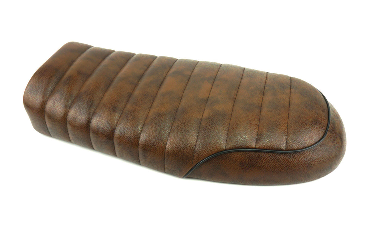 Export Hump Seat Cushion Saddle in black leather with contoured padding