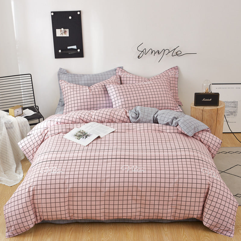 Three or four-piece cotton twill student bedding set in a simple, comfortable design
