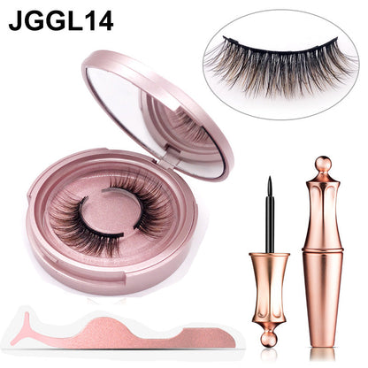 Glue-free magnetic eyelashes with a natural lash design from My Store
