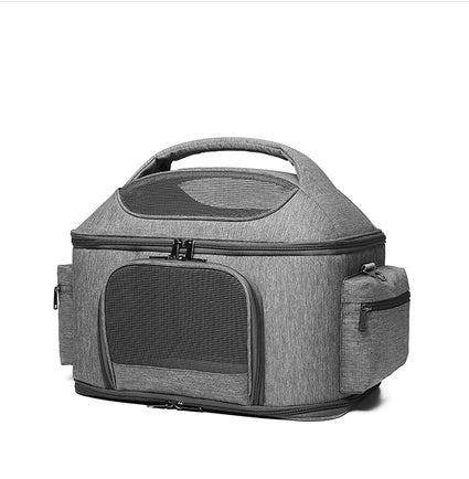 Portable pet cat bag for going out, designed for comfortable and secure transport