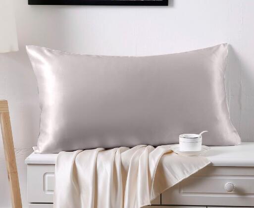 Double-sided 100% silk pillowcase, 19 momme, shown in a smooth fabric finish