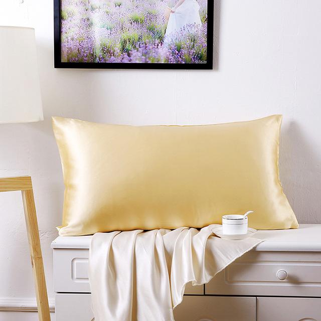 Double-sided 19 momme silk pillowcase in smooth, luxurious fabric.