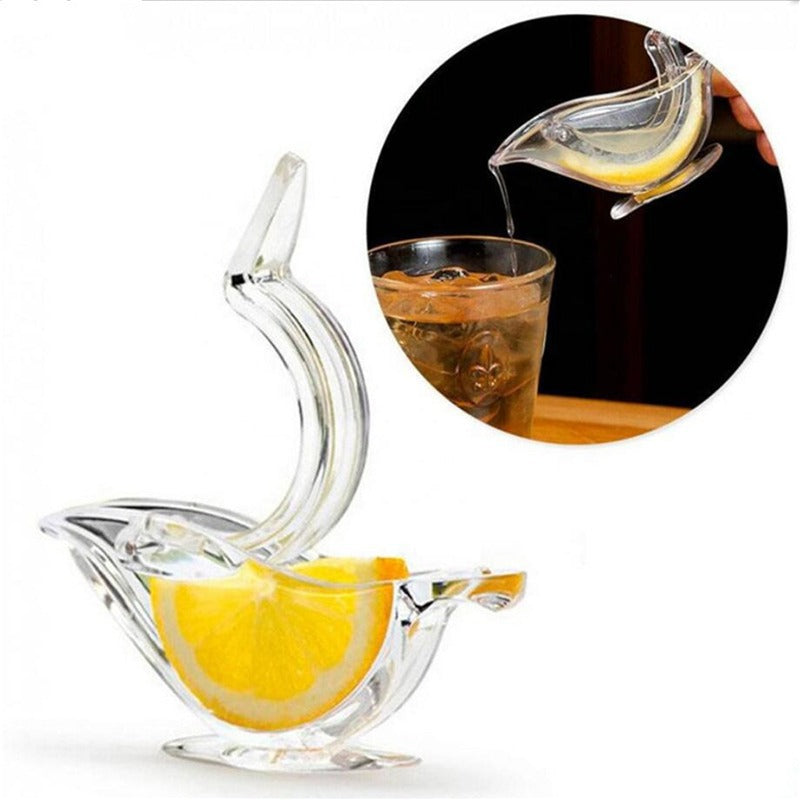 Transparent acrylic bird-shaped manual lemon juicer with lemon slice squeezer design