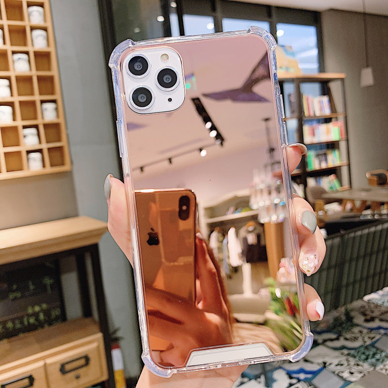 Mirror phone case with built-in mirror for convenient everyday use