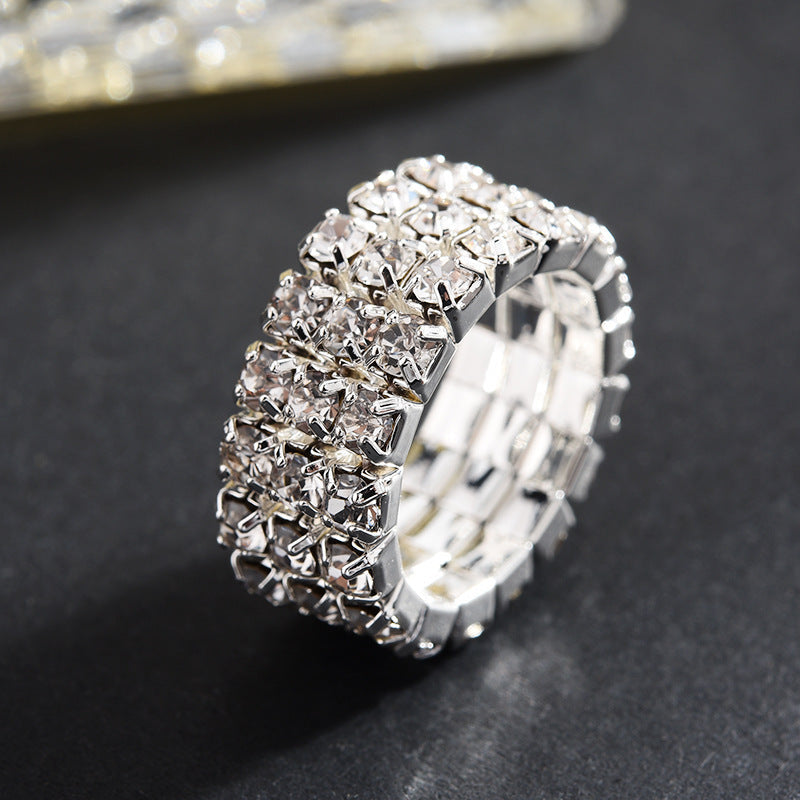 Exaggerated claw diamond beaded four-piece set multilayer necklace with layered sparkling bead strands