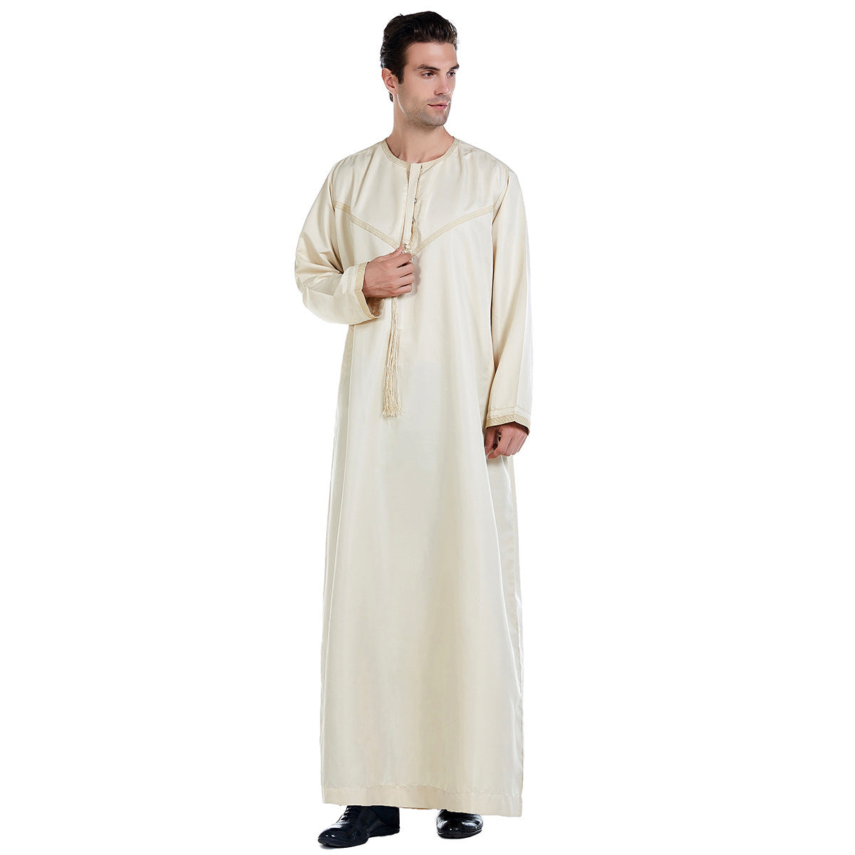 Summer Arab Middle Eastern men's robe in lightweight traditional design