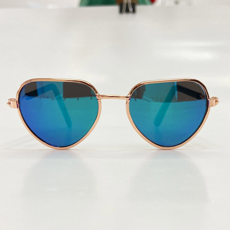Creative fashion mini pet cat sunglasses in a stylish frame close-up