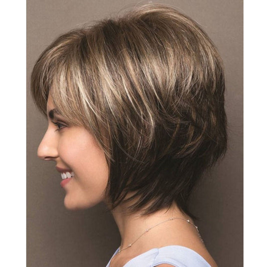 Women's fashion chemical fiber wig headgear in a natural style