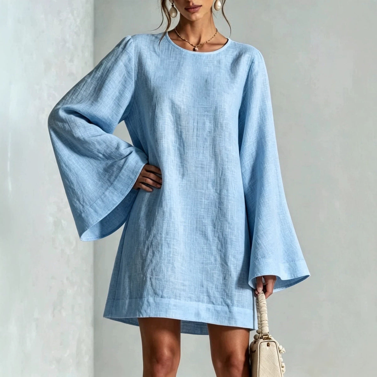 Stylish casual round-neck elegant dress for women in a flattering silhouette
