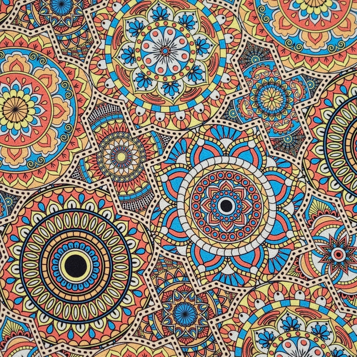 Set of 4 round placemats covers with colorful mandala design, made of MDF wood, 14-inch diameter by Maison Charlo.