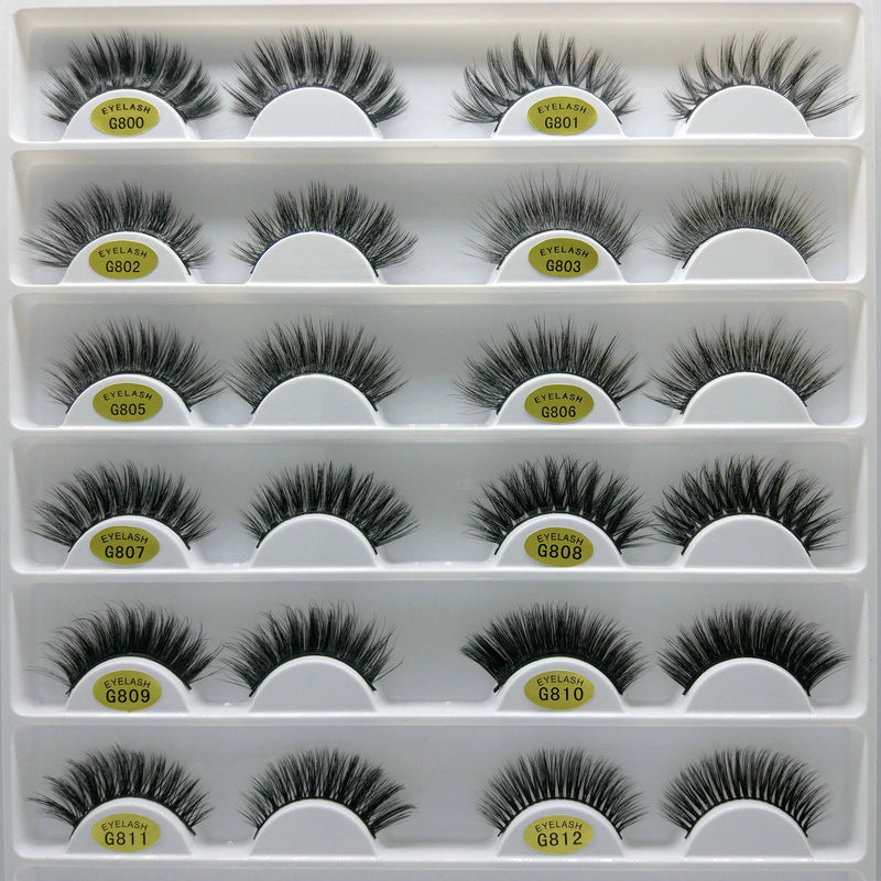 3D mink hair false eyelashes with voluminous, layered fibers and a natural curved lash design