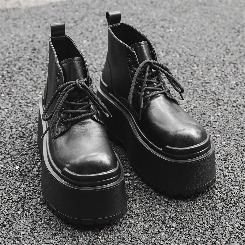 British-style vintage chunky-soled men's shoes in classic leather design