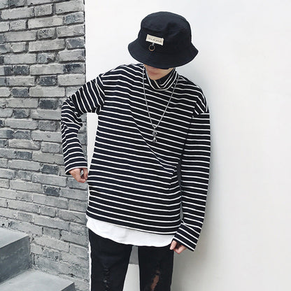 Autumn winter turtleneck bottoming shirt by My Store, close-up view of the warm long-sleeve design