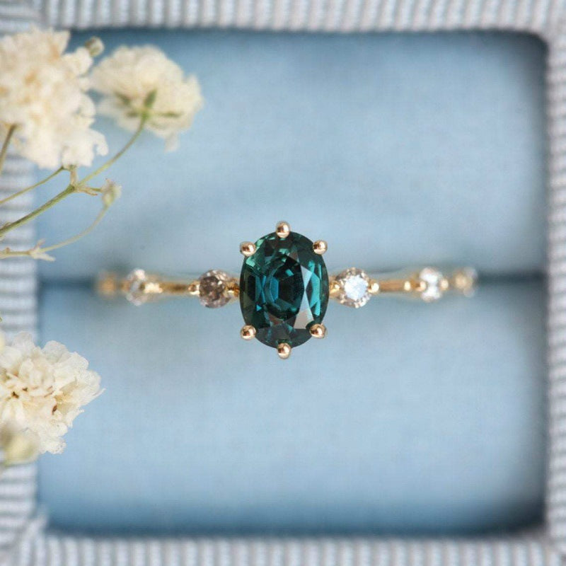 Gold-plated ring with emerald inlay from My Store