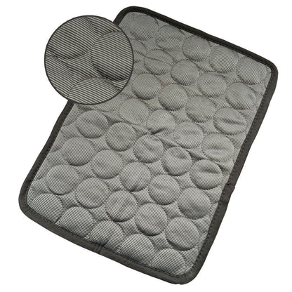 Cooling ice silk pet sofa pad, temperature-lowering sleeping mat for dogs and cats