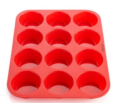 12-cup silicone muffin and cupcake baking pan in a flexible nonstick design