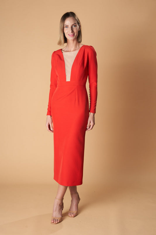 Ceylan Bcn Budapest long dress in flowing fabric with a elegant design, featuring a fitted bodice and full skirt.