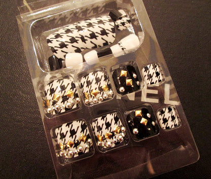24-piece pro artificial acrylic toe nails patch set in assorted sizes and shapes