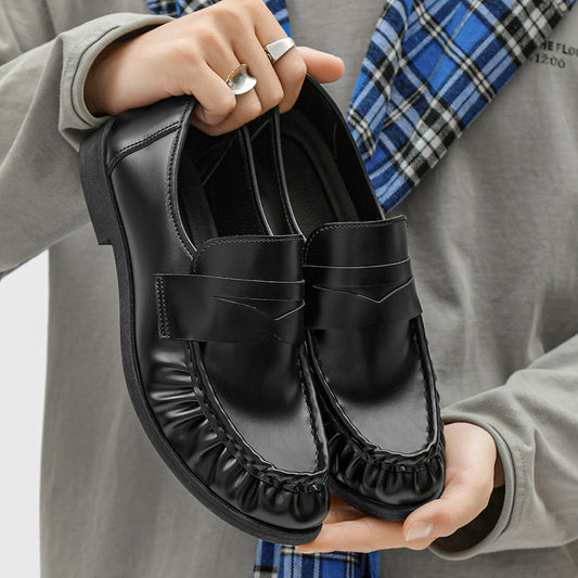 Men's round toe slip-on loafers in vintage casual leather with British style and versatile design