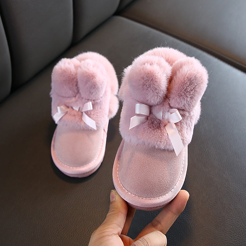 Thickened Xuebu Princess winter shoes in a warm, durable design