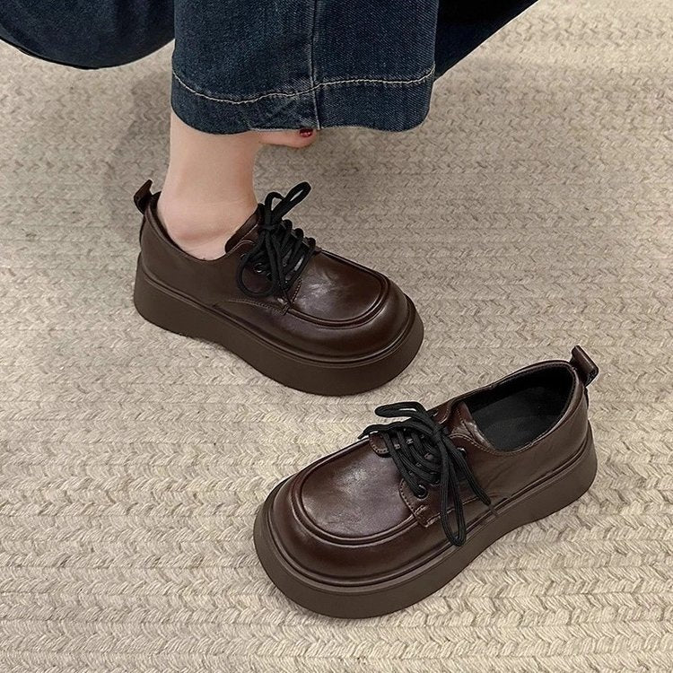 Black lace-up leather work shoes for comfortable commuting by My Store