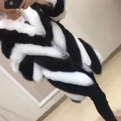 Women's personalized fashion fur coat in a stylish design