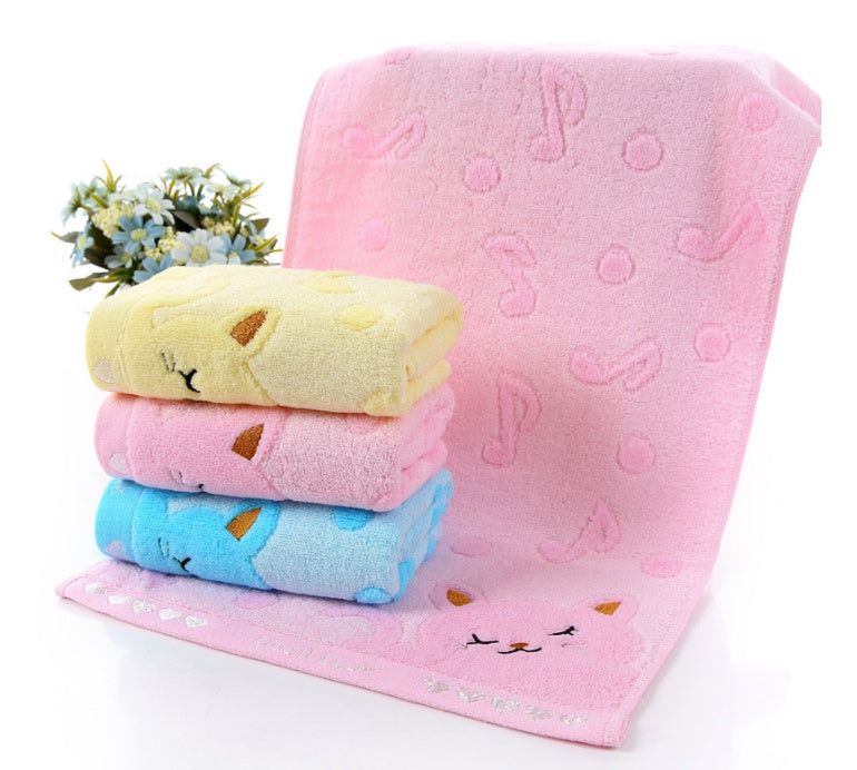Bamboo fiber kitten face bath towels with a cute kitten design