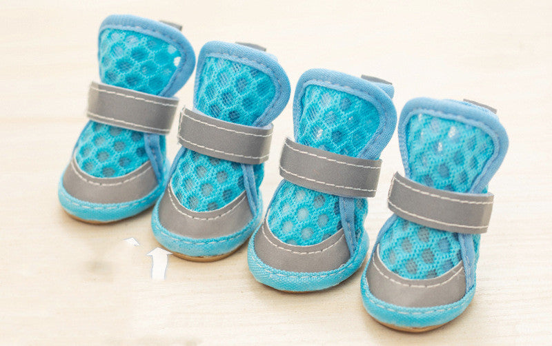 Small dog teddy pet shoes in soft fabric, set of four booties with adjustable straps