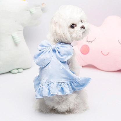 Small dog sweet suspender skirt in a cute, visible design for pet wear