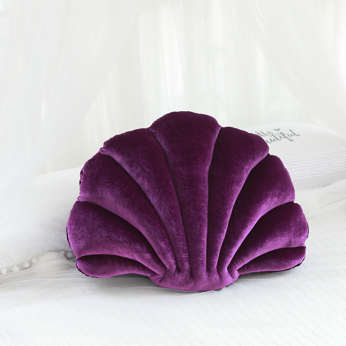 Simulation shell pillow cushion doll nap pillow in a soft seashell-shaped design