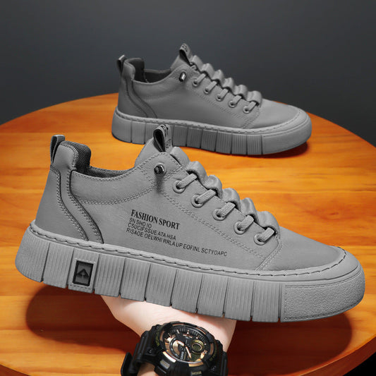 Summer breathable casual slip-on ice silk men's sneakers in a lightweight low-top design