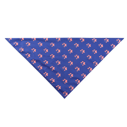 Pet drool scarf with American flag design for dogs and cats
