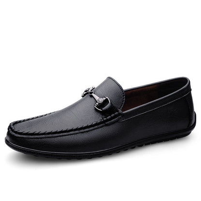 Soft-soled lightweight breathable slip-on loafers in a casual design