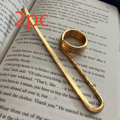 Creative books ornament bookmark reading accessory in a decorative design