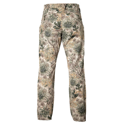 GameGuard Guía Grande™ hunting pants shown in olive green with reinforced knees and multiple cargo pockets for outdoor activity.